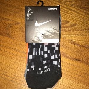 Nike Dri-Fit no show socks